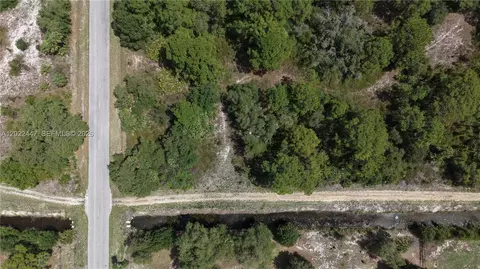 375 S Mayoral St, Clewiston, FL 33440