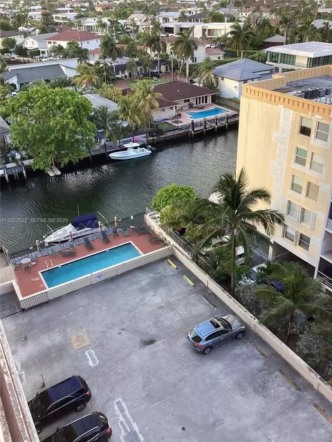 2903 N Miami Beach Blvd #1003, North Miami Beach, FL 33160