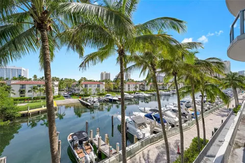 3029 NE 188th St #301, Aventura, FL 33180