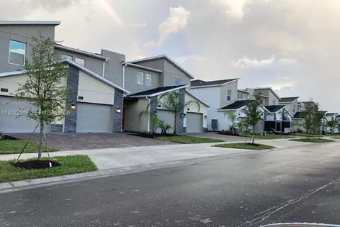 1171 Challenge Dr #1171, Davenport, FL 33896