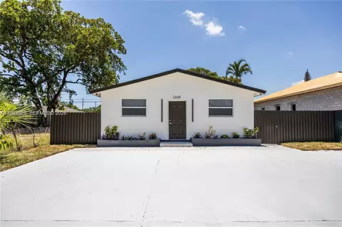 2608 NW 3rd St, Pompano Beach, FL 33069
