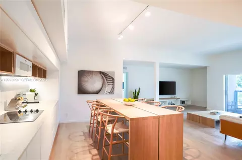 10250 Collins Ave #412, Bal Harbour, FL 33154