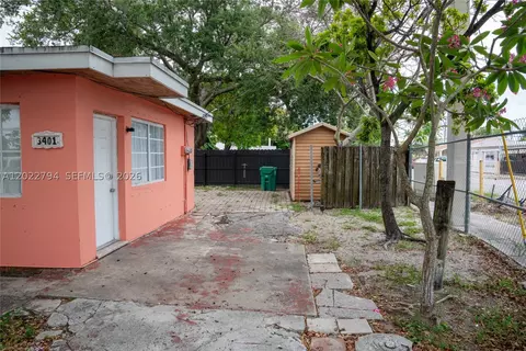 3401 NW 15th St, Miami, FL 33125
