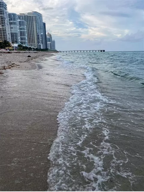 17125 N Bay Rd #3609, Sunny Isles Beach, FL 33160