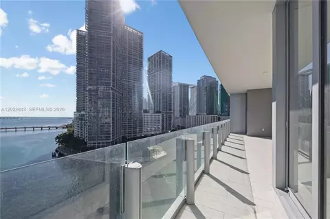 300 Biscayne Blvd Way #1102, Miami, FL 33131