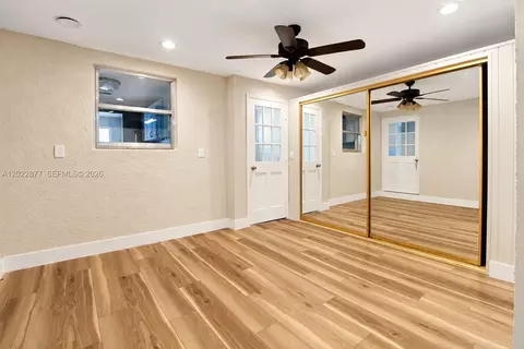 Bedroom - 7332 Bay Hill Dr, Hialeah, FL 33015 photo 3 of 3