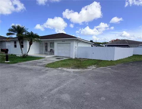 29843 SW 158th Ct, Homestead, FL 33033