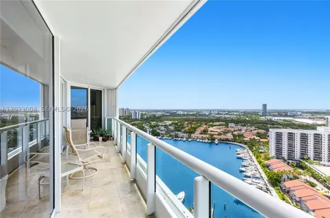 21055 Yacht Club Dr #2704, Aventura, FL 33180