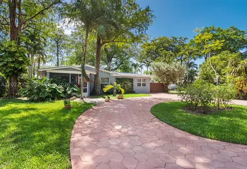 4270 NW 20th Ave, Oakland Park, FL 33309