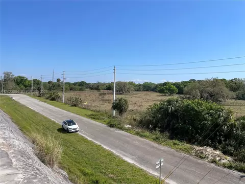 2358 E Sr 70, Okeechobee, FL 34972 photo 3
