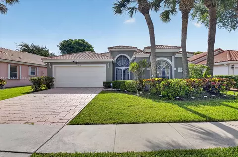 12636 W Coral Lakes Dr, Boynton Beach, FL 33437
