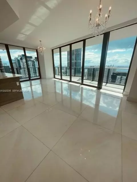 1300 S Miami Ave #4001, Miami, FL 33130