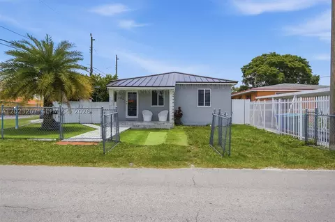 301 SW 36th Ave, Miami, FL 33135
