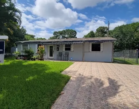 1020 NW 25th Ave, Fort Lauderdale, FL 33311
