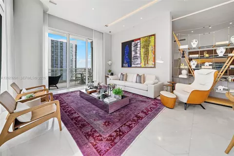 900 Brickell Key Blvd #1801, Miami, FL 33131