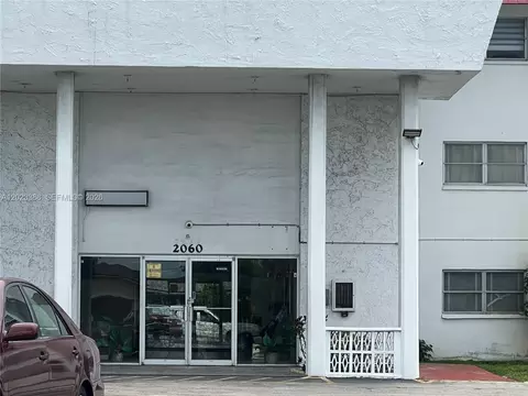 2060 NW 48th Ter #103, Lauderhill, FL 33313