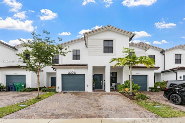 23021 SW 128th Pl, Miami, FL 33170