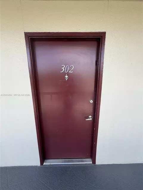 13155 SW 7th Ct #302E, Pembroke Pines, FL 33027