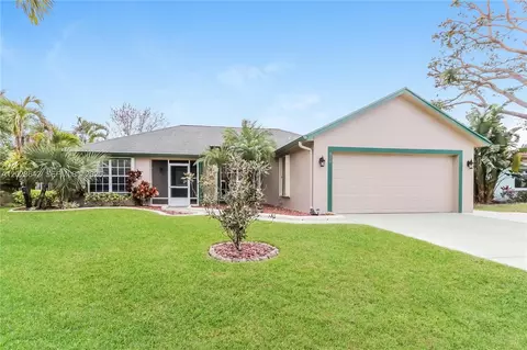 820 SW Dalton Ave, Port Saint Lucie, FL 34953
