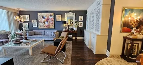 18061 Biscayne Blvd #901, Aventura, FL 33160