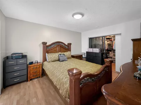 Bedroom - 2462 W 65th St, Hialeah, FL 33016 photo 2 of 5