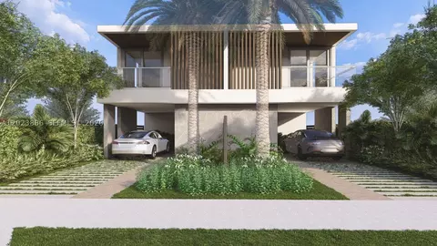 665 NW 43rd St, Miami, FL 33127