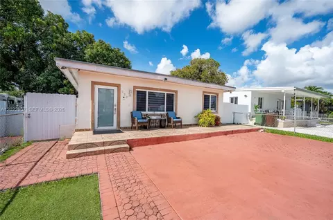 Exterior - 228 W 18th St, Hialeah, FL 33010 photo 1 of 4