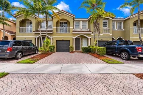 2560 SE 15th Ct, Homestead, FL 33035