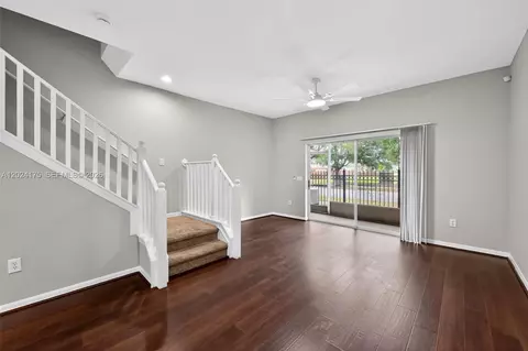 12966 Kings Crossing Dr, Gibsonton, FL 33534