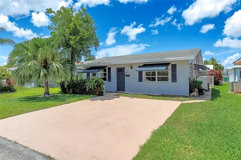 8521 NW 57th Ct, Tamarac, FL 33321