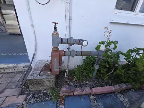 Exterior - 651 E 48th St, Hialeah, FL 33013 photo 4 of 16