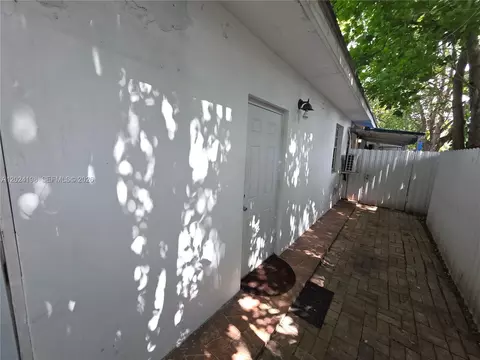 Exterior - 651 E 48th St, Hialeah, FL 33013 photo 14 of 16