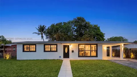 4830 NW 13th St, Lauderhill, FL 33313