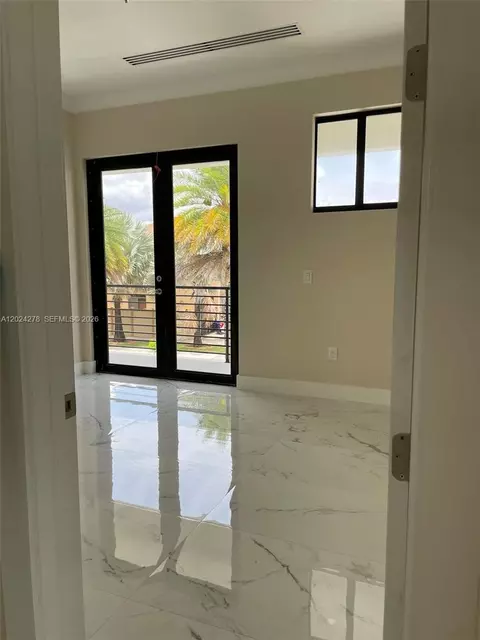 Bedroom - 14442 SW 14th St, Miami, FL 33184 photo 5 of 10