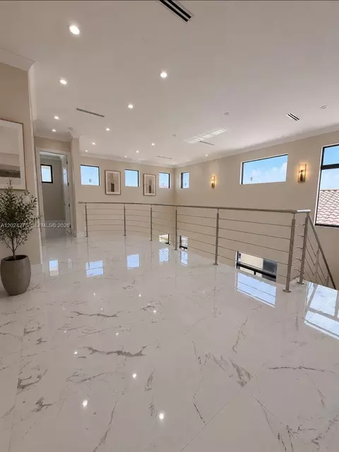 Entry Way - 14442 SW 14th St, Miami, FL 33184 photo 1 of 5