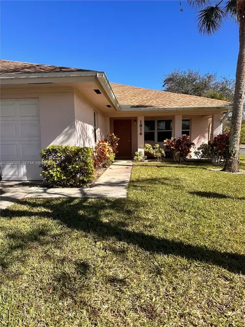 1816 Blue Heron Ln #C, Fort Pierce, FL 34982