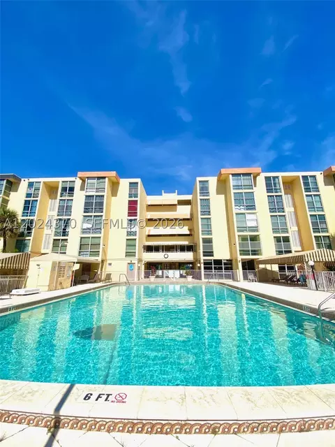 210 172nd St #226, Sunny Isles Beach, FL 33160