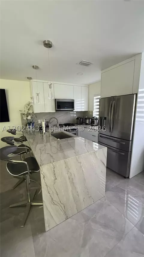13675 SW 62nd St #202-3, Miami, FL 33183