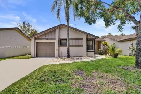 2266 Seagrape Cir, Coconut Creek, FL 33066 photo 30