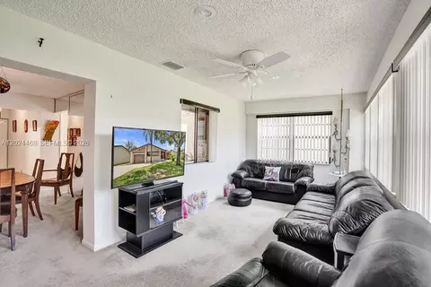 2266 Seagrape Cir, Coconut Creek, FL 33066 photo 17