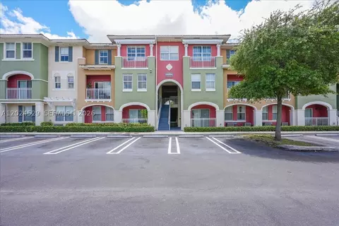 11102 NW 83rd St #108, Doral, FL 33178