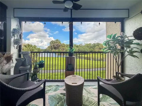 2900 NW 42nd Ave #A207, Coconut Creek, FL 33066