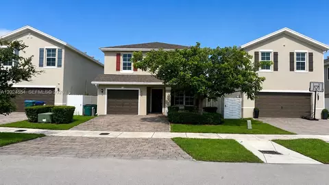 619 NE 4th St, Florida City, FL 33034