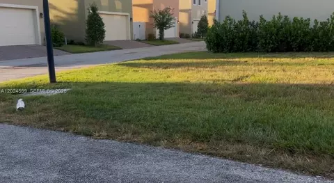 2366 SE Tavares Dr, Port St Lucie, FL 34952