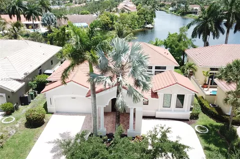 16460 NW 12th St, Pembroke Pines, FL 33028