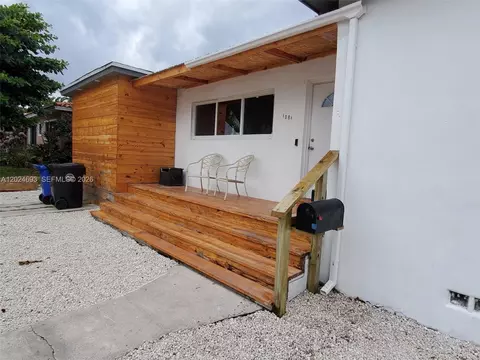 1081 NE 166th St, North Miami Beach, FL 33162
