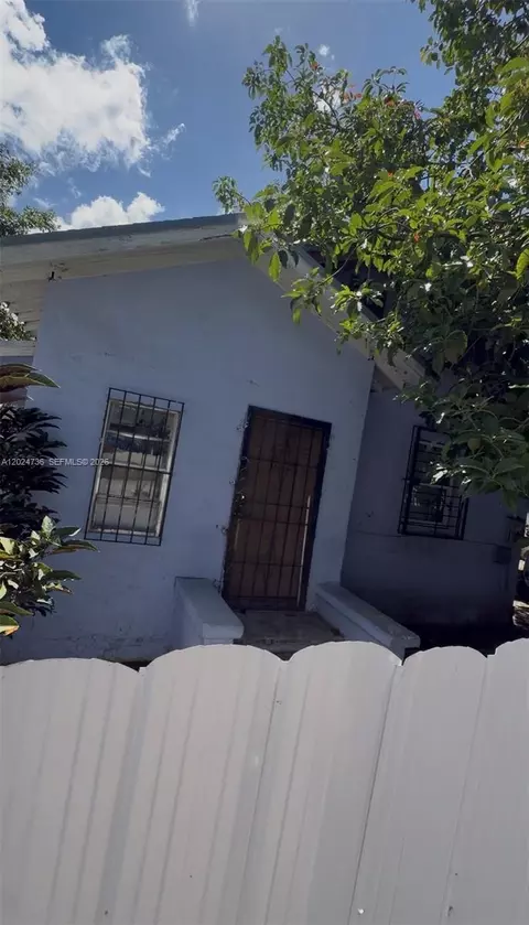 7822 NE Miami Ct, Miami, FL 33138