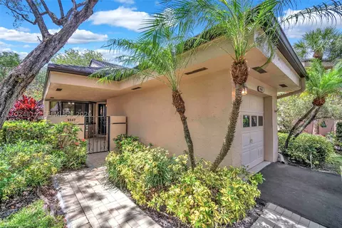 9347 N Chelsea Dr N, Plantation, FL 33324