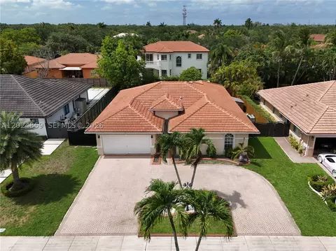 7831 NW 160th Ter, Miami Lakes, FL 33016