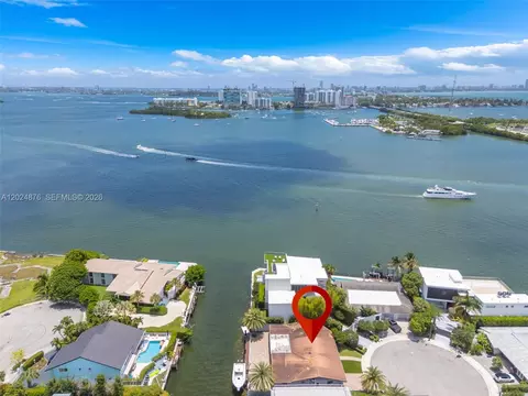 1261 NE 82nd St, Miami, FL 33138